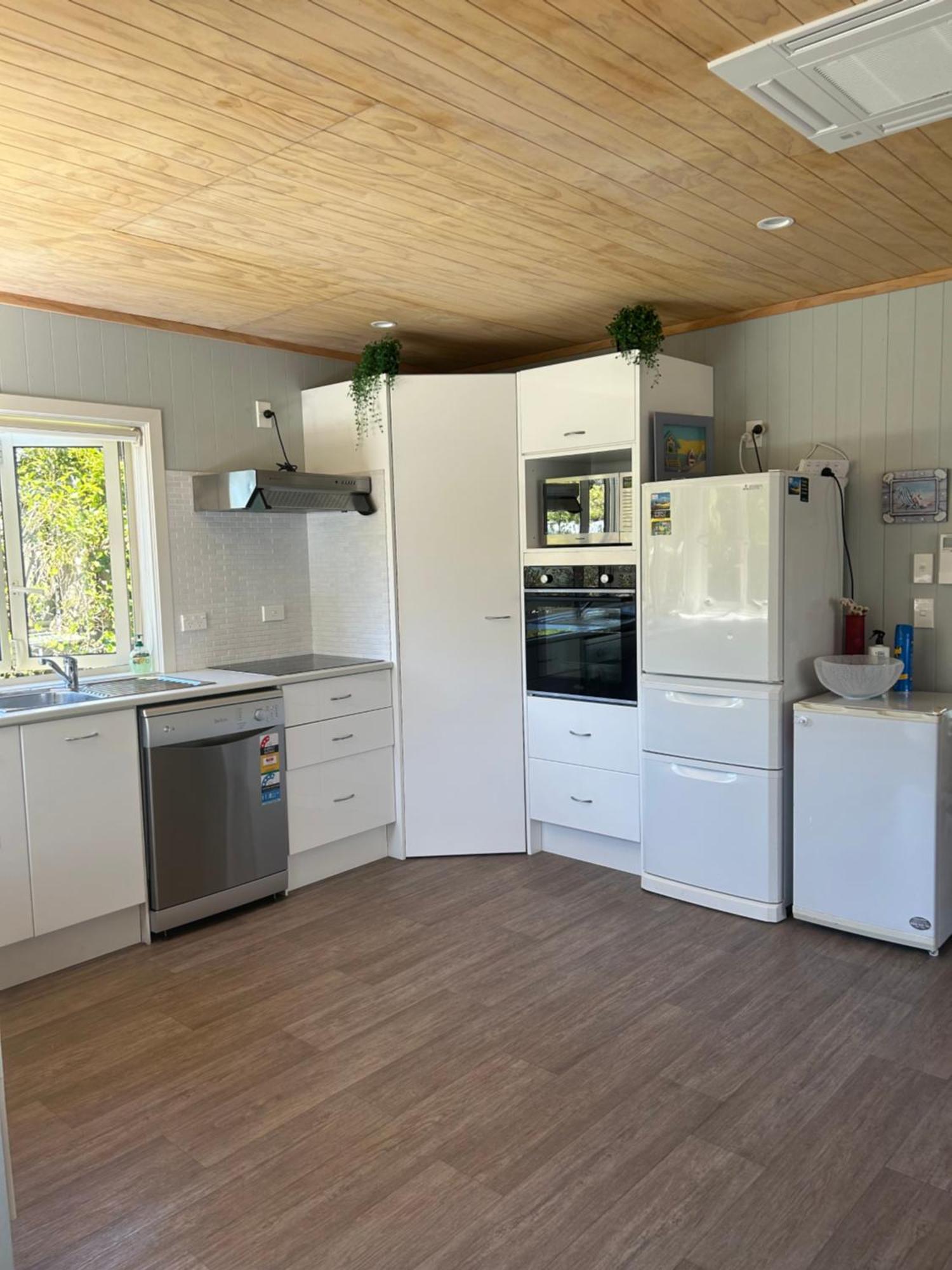 Graydon Grove Villa Кайтеритери Екстериор снимка